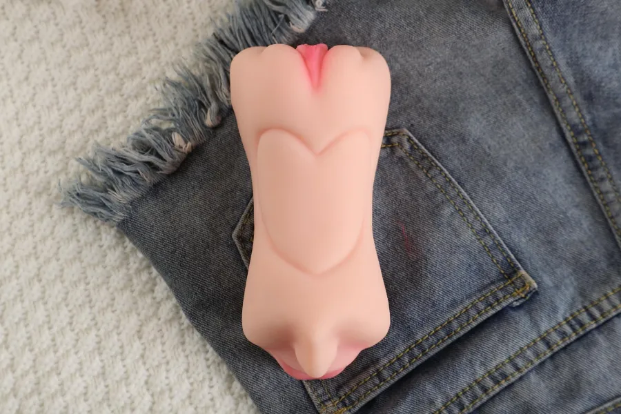 marielove Taschenmuschi|Taschenmuschi Elisas Muschi, Anus und Mund